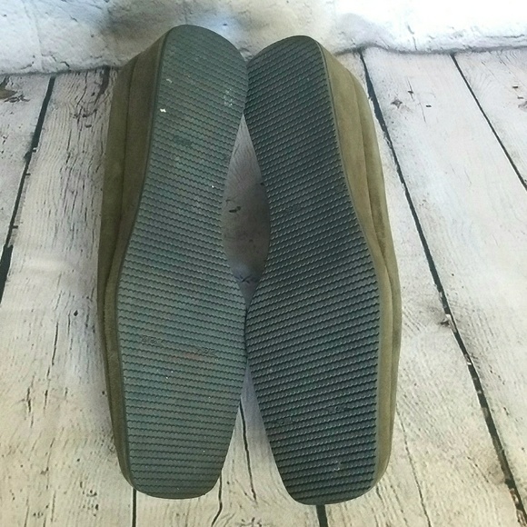 Bruno Magli Italian Green Suede Loafers Sz 7 AA - Picture 5 of 8